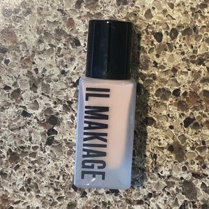 IL MAKIAGE Foundation